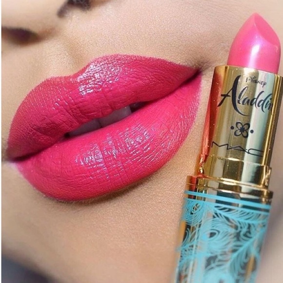 🧞♂️LE🧞♂️MAC Aladdin Collection Matte Lipstick- A Whole New World - Picture 6 of 15